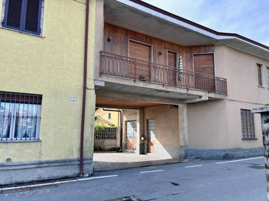 Casa Lucia A Carugo Apartment Luaran gambar